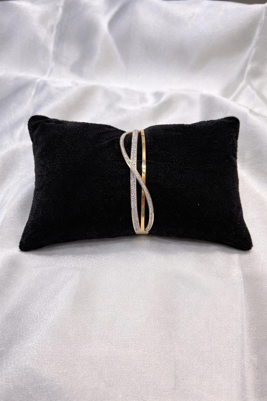 Luxe Sparkle Infinity Bangle