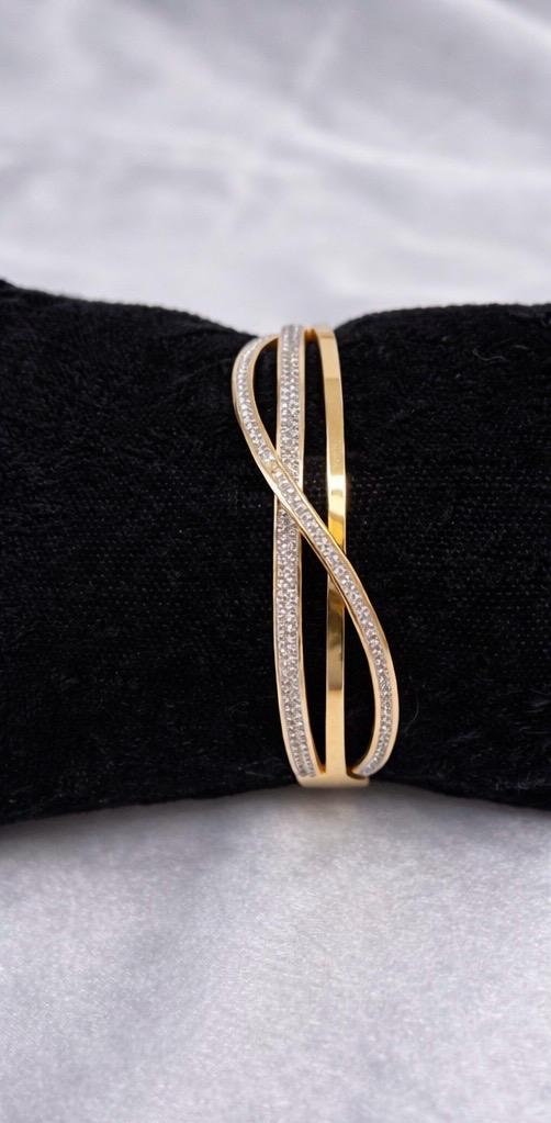 Luxe Sparkle Infinity Bangle